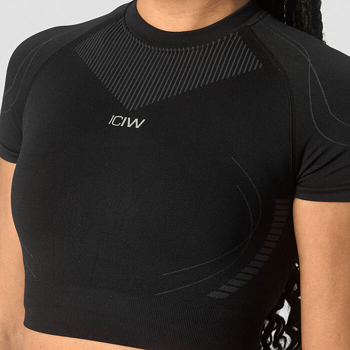 Ultra Seamless Cropped T-shirt Wmn, Black