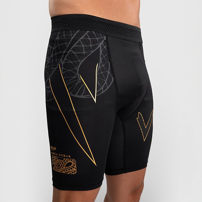 Serpenti Vale Tudo-Shorts Svart Sølv Gull
