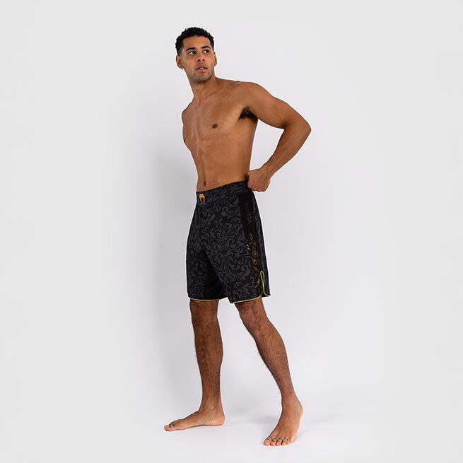 Venum x Ilia Topuria Unmatched Fightshorts Svart Gull