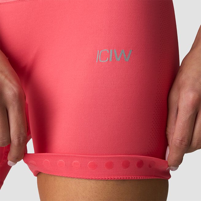 Define Sømløse Shorts Rosa