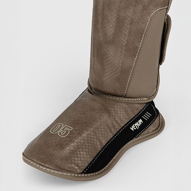Impact Evo Scales Leggbeskyttere Brun