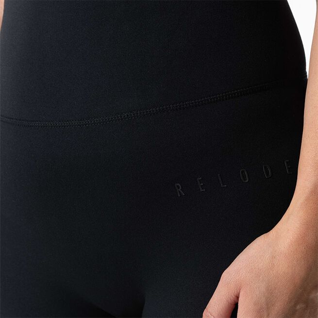 Clean Treningstights Flared Petite Svart