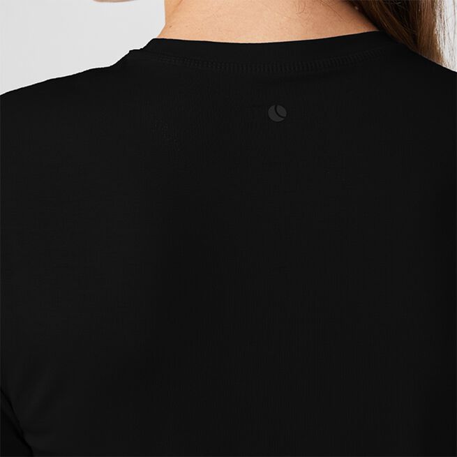 Studio Soft Cropped T-shirt Svart