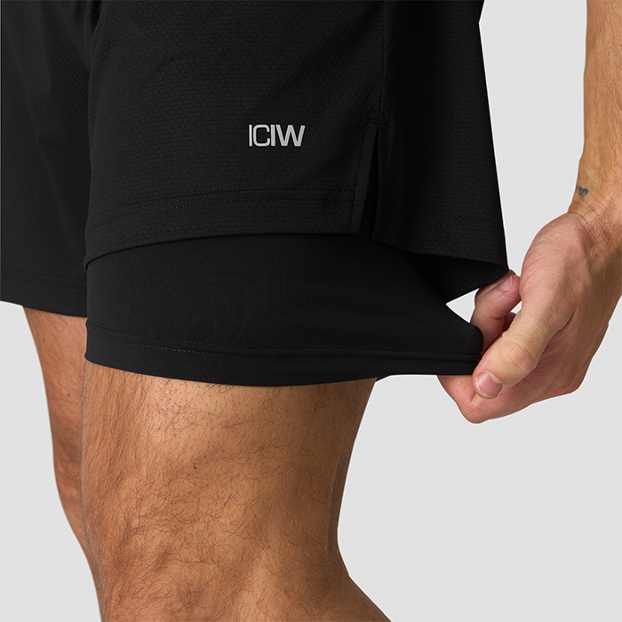 Stride 2-i-1 Shorts Svart