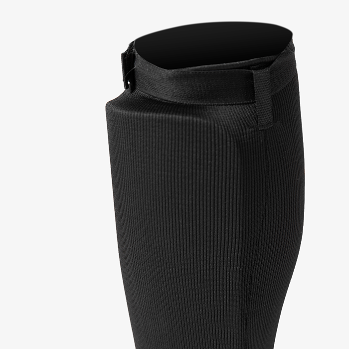 Jefferson Shin Guards Svart