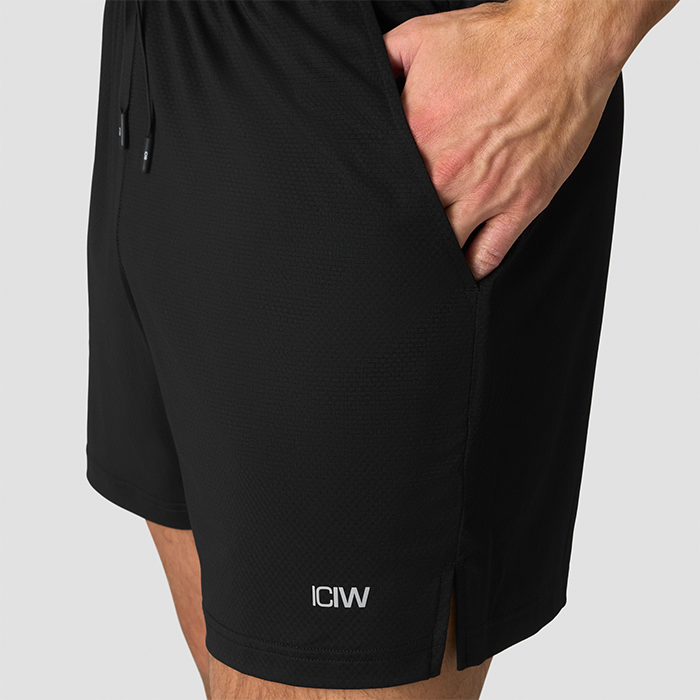 Stride Shorts Svart