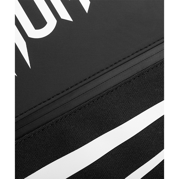 Trainer Lite Evo Sportsbag Svart/Hvit