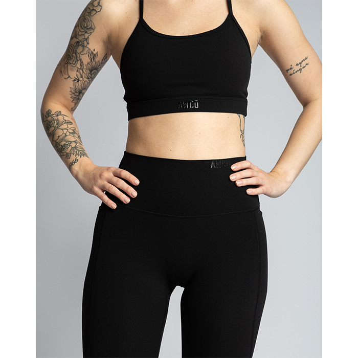 Studio Light Sports Bra, Matte Black
