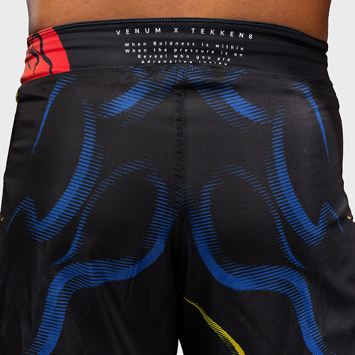 Venum x TEKKEN 8 Fightshorts Yoshimitsu Svart Oransje