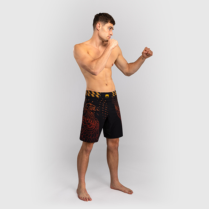 Venum Quetzal Fury Fightshorts Svart R&oslash;d Oransje