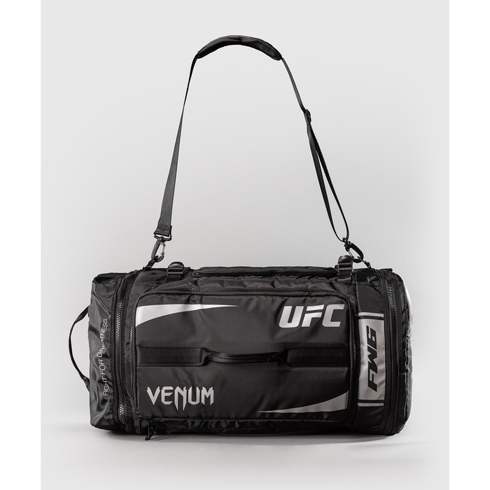 UFC Unity Fight Week Treningsveske Svart/Hvit