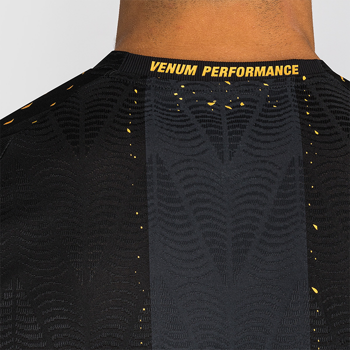 UFC Zenith by Venum Fight Night Tr&oslash;ye Jersey Svart Gull